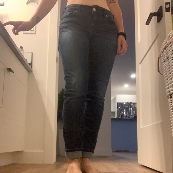 “Silver” dark wash Skinny Jeans, Sz 28 - Picture 8 of 9